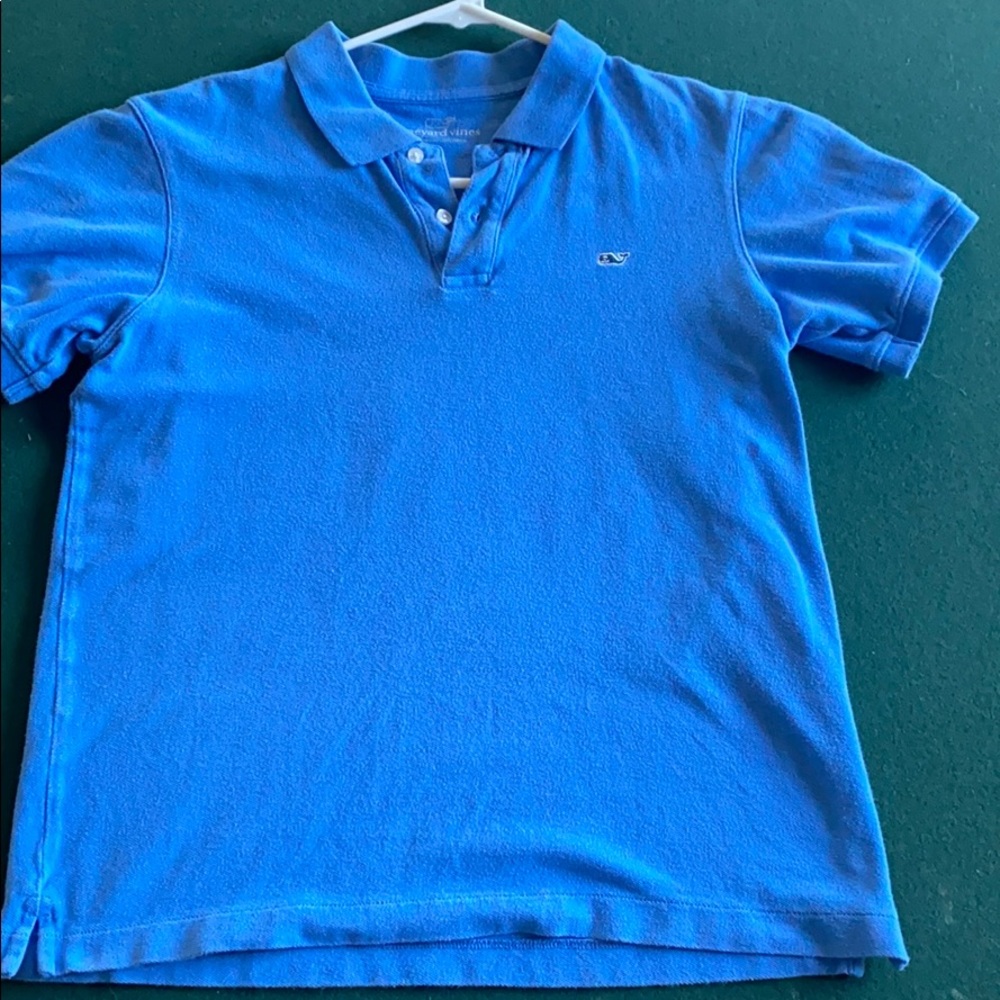 Vineyard vines